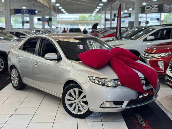 KIA CERATO 1.6 SX3 16V GASOLINA 4P AUTOMÁTICO